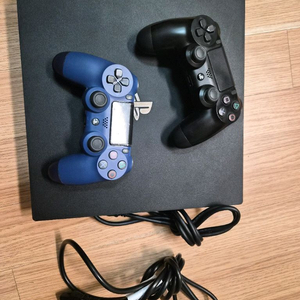 플레이스테이션4 프로 9.0 2tb 듀쇽 2개...판매