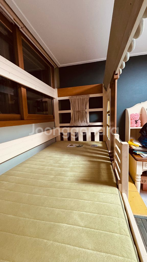 나무와 아이2층침대--1