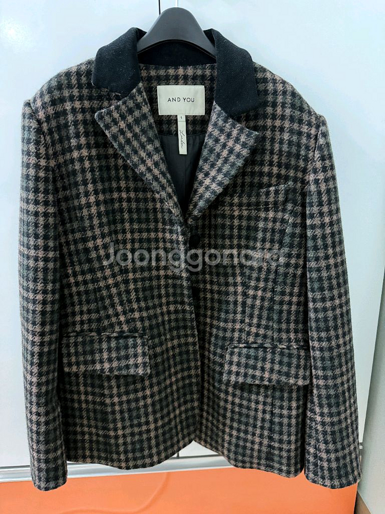 앤유자켓 1사이즈 3회착용 울자켓--0