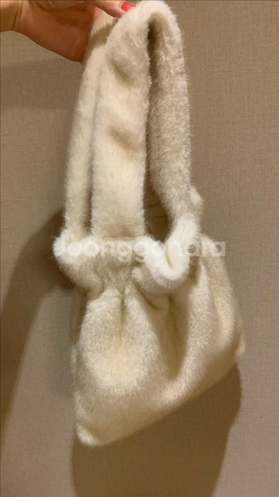 아이보리 페이크밍크가방 츄네집 아스띠에 시에 유메르--0