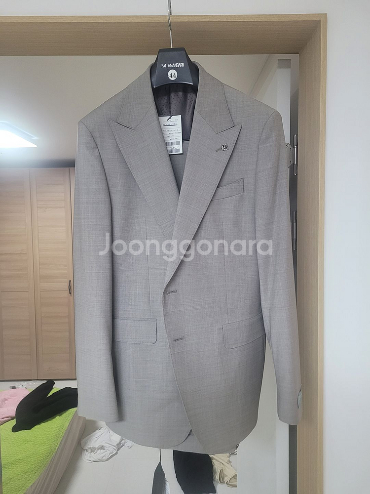 지이크파렌하이트 그레이 정장 상의105하의86--0
