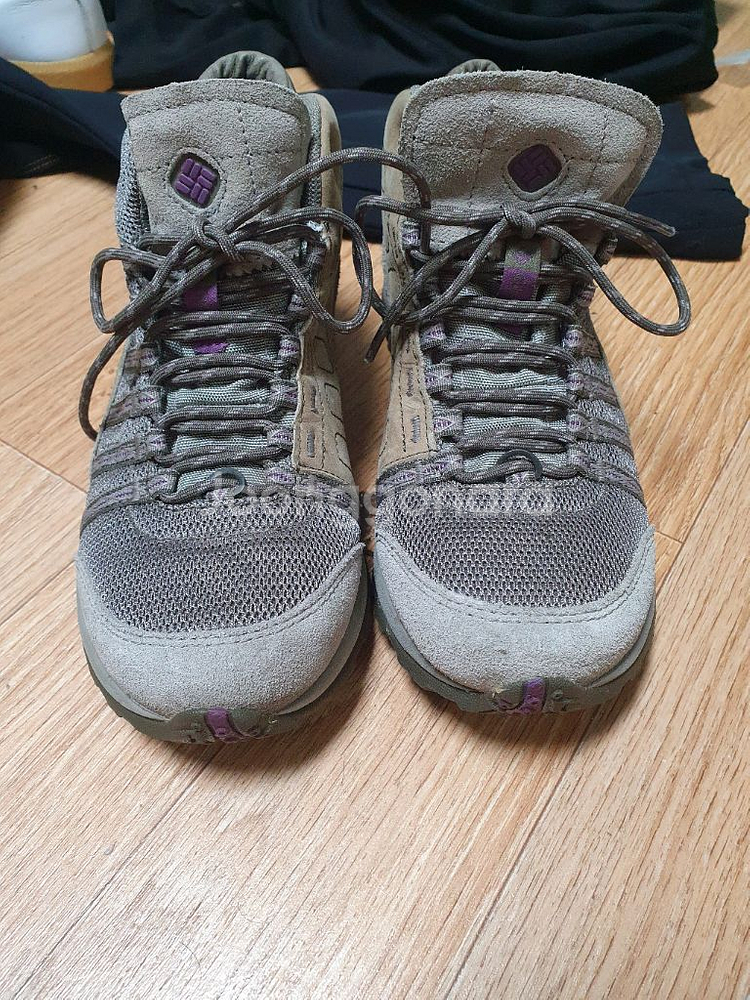 컬럼비아 운동화--0