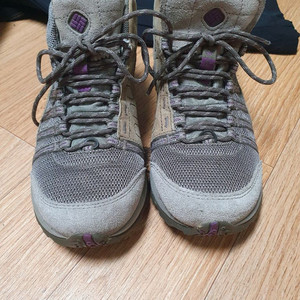 컬럼비아 운동화