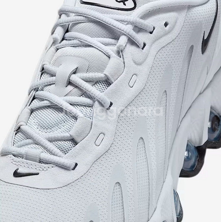 [275] 나이키 에어맥스 DN8 퓨어플래티넘 운동화--5