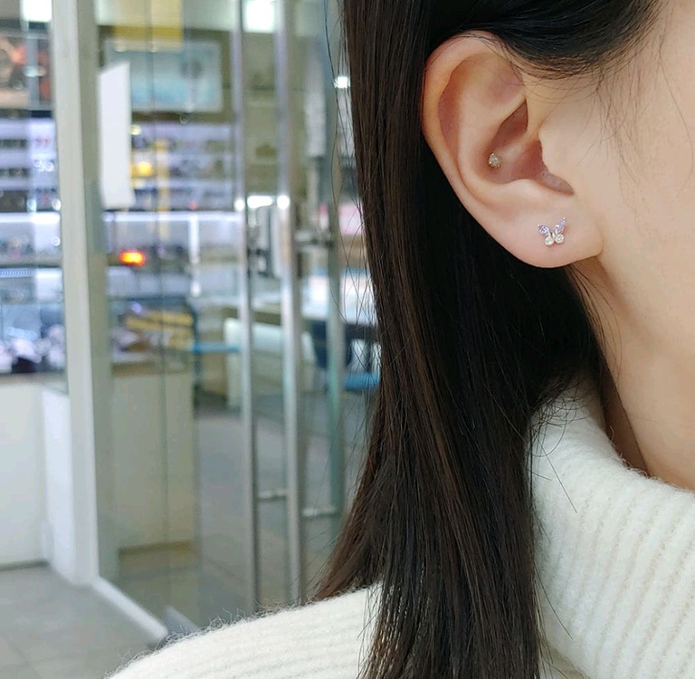 세제품14K 큐빅 나비 피어싱 (1개 가격)--3