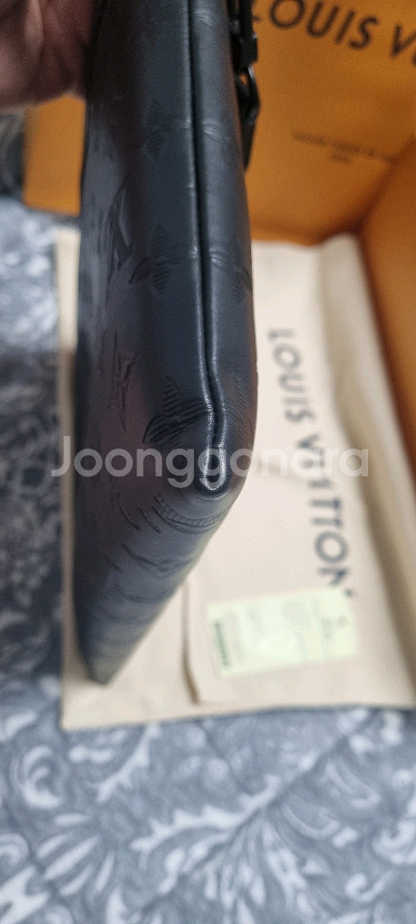 <네고 가능> 루이비통 포쉐트 투고 클러치--5