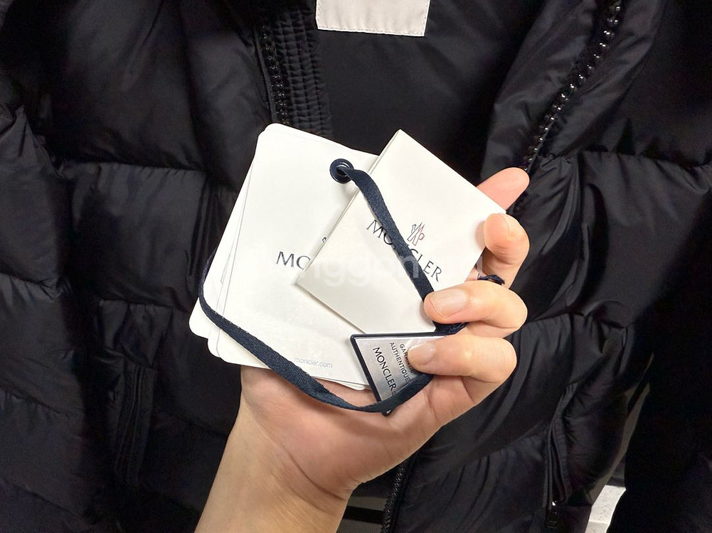 몽클레어(레르) 마야프 블랙 패딩 24FW 3사이즈 판--5