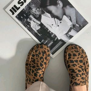 꺌랑 new로퍼(호피225) 교환 원하시는분 계실까요?