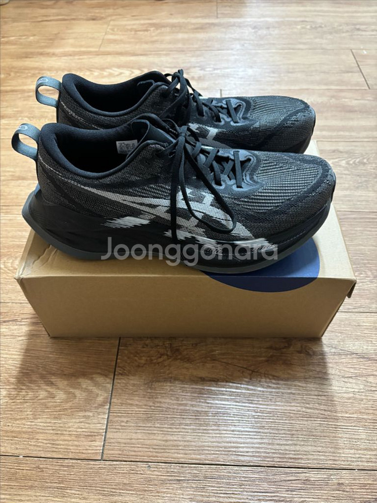 아식스 슈퍼블라스트2 블랙 275--0