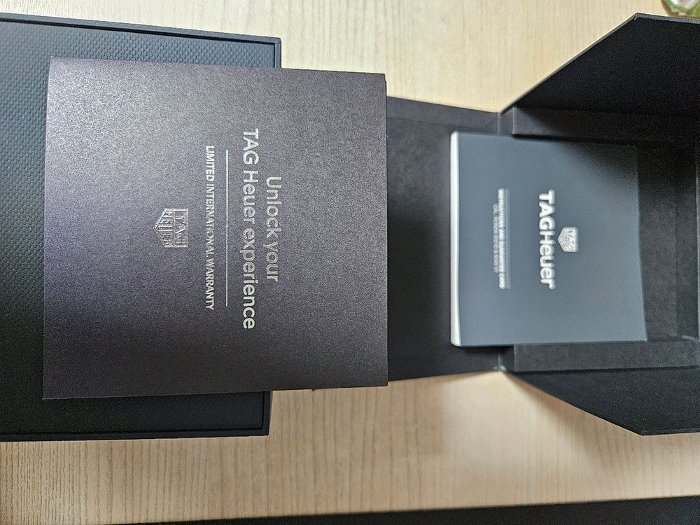 태그호이어 아쿠아레이서 200 쿼츠 40mm 풀박스 새 이미지