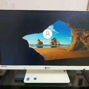 LG 일체형 PC (23V540-LT15K)