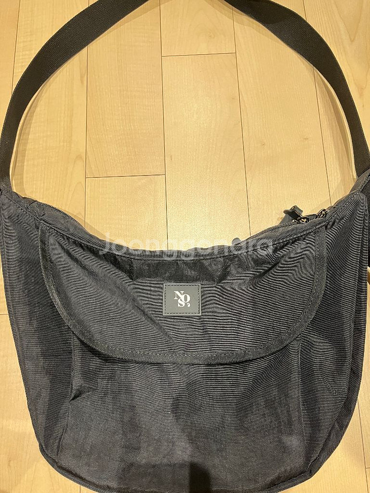 NOS7 패치 크로스백 블랙--1