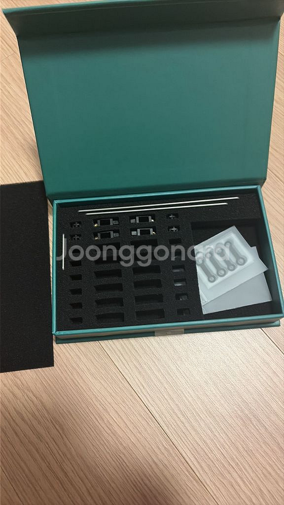 트랜지션라이트 8k 베어본 및 키캡 커스텀키보드--4