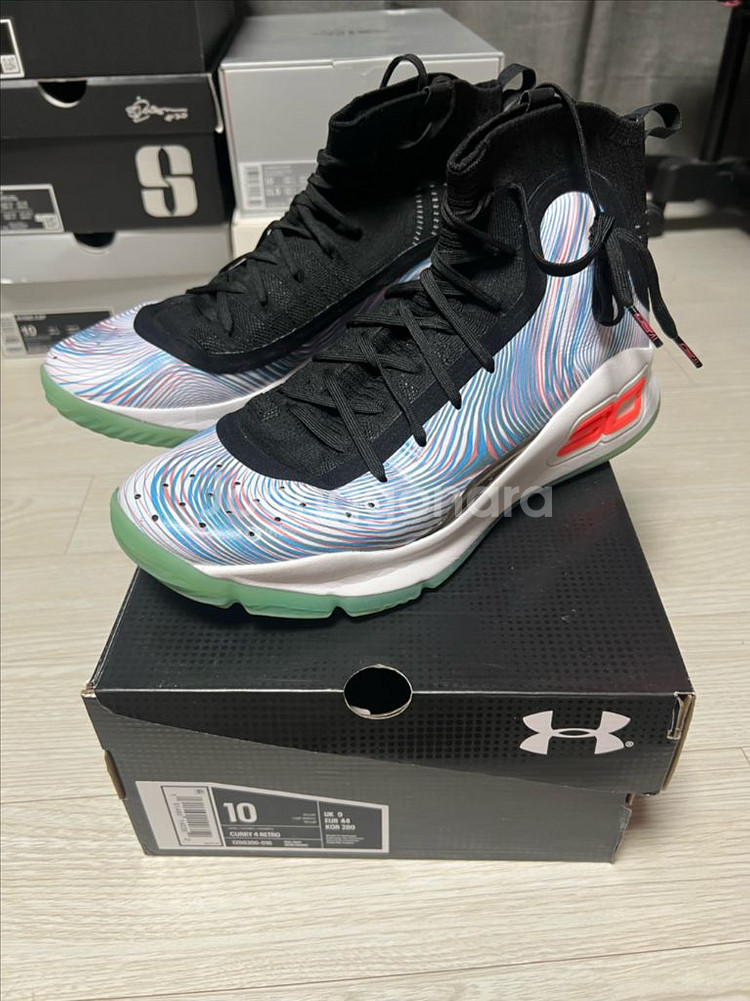 커리4 리트로--0