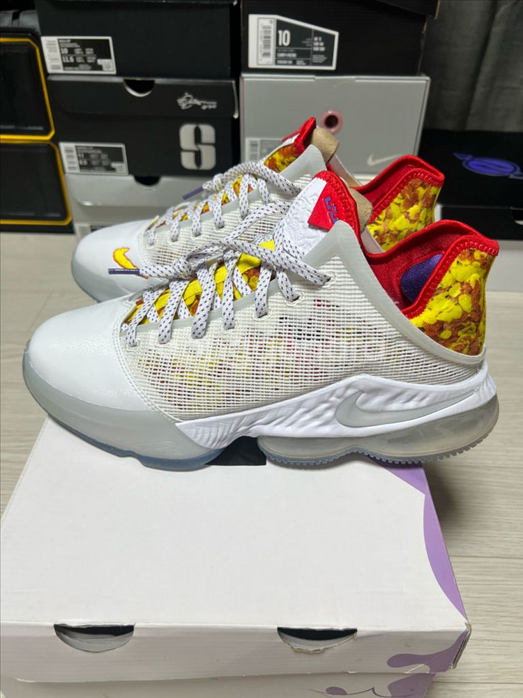 나이키 르브론19 로우 280mm--1