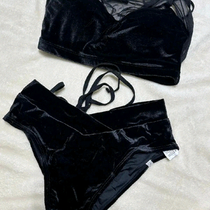 비메이드 벨벳 프로즌 블랙s