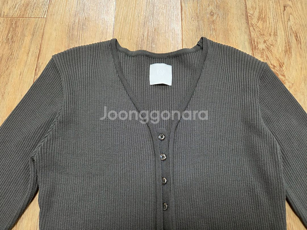 글로우앤님프 립 니트가디건 55-66--5