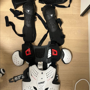 다이네즈 무릎,팔목 보호대 리에뜨 상체보호대