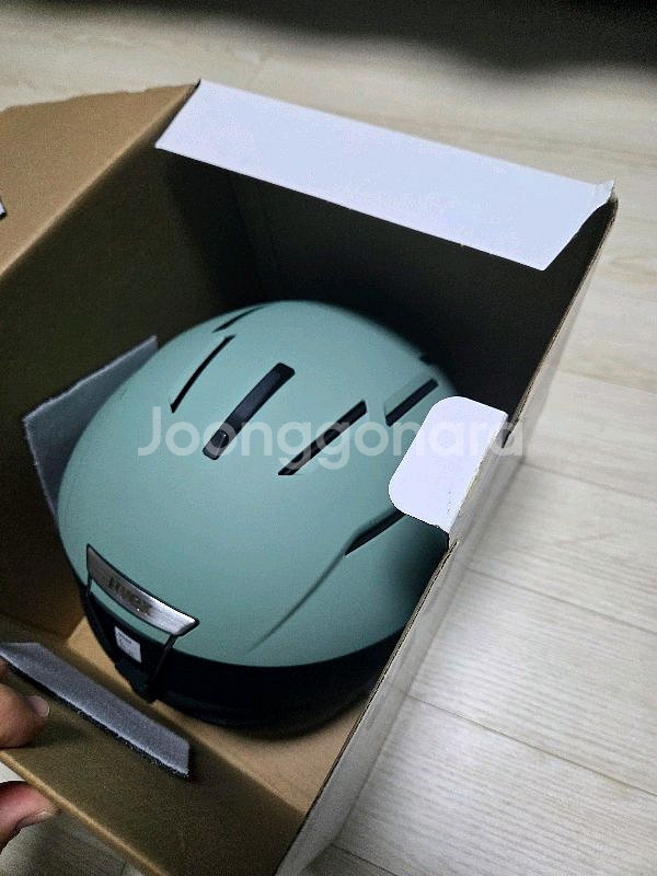 [새상품] Uvex Gravitate 스키 헬멧 L (--0