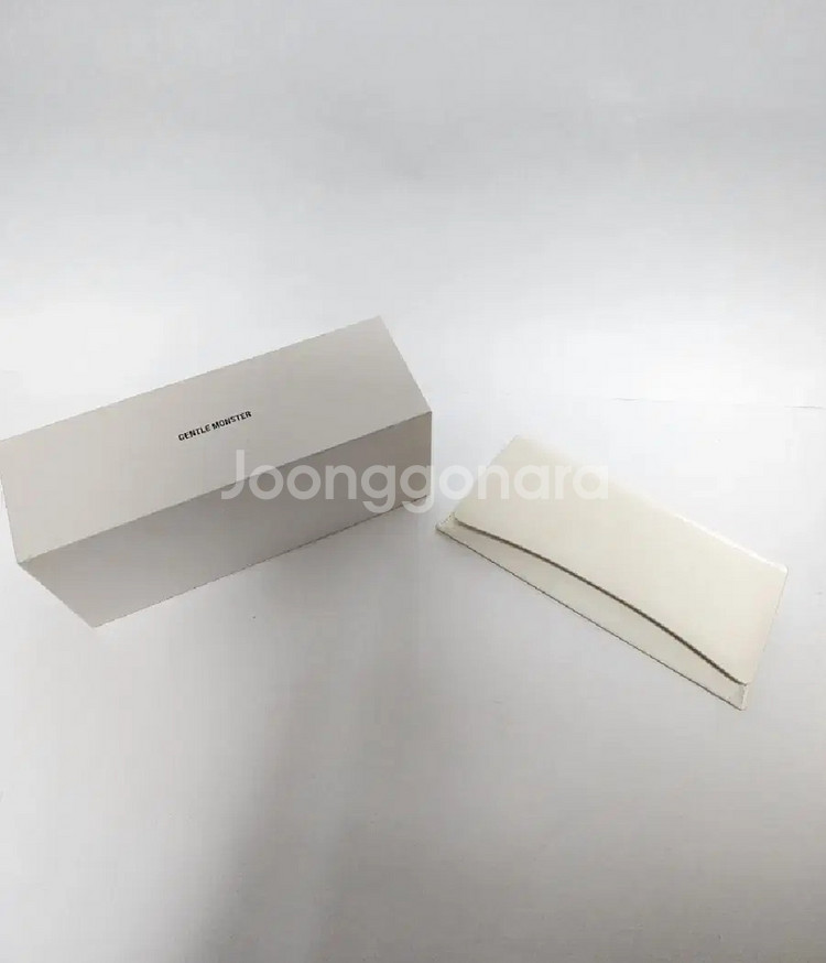 젠틀 몬스터 릴리트 01 블랙--0