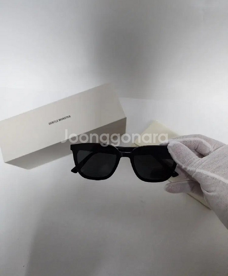 젠틀 몬스터 릴리트 01 블랙--2