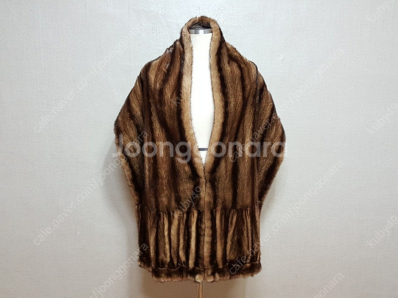 예본모피 풀스킨 밍크 숄 겸용 목도리/거의새것--0