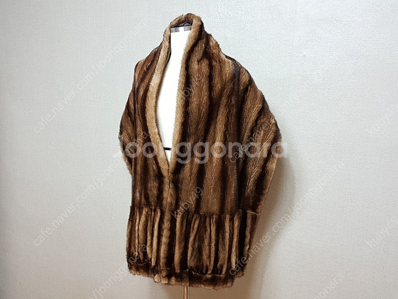예본모피 풀스킨 밍크 숄 겸용 목도리/거의새것--6