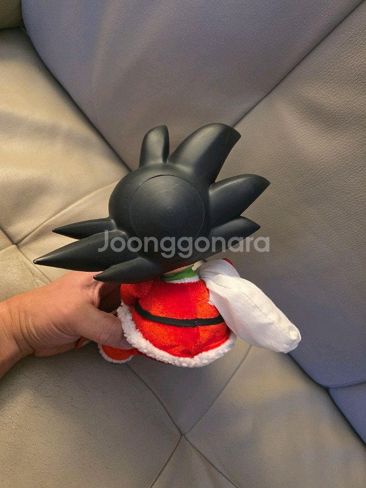 반프레스토 드래곤볼 손오공 산타인형 판매합니다--4