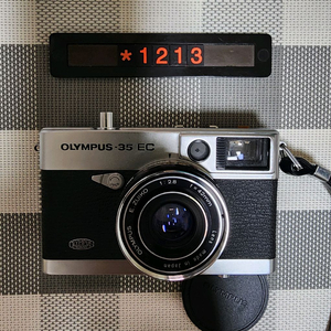 올림푸스 35 EC 필름카메라 실버바디