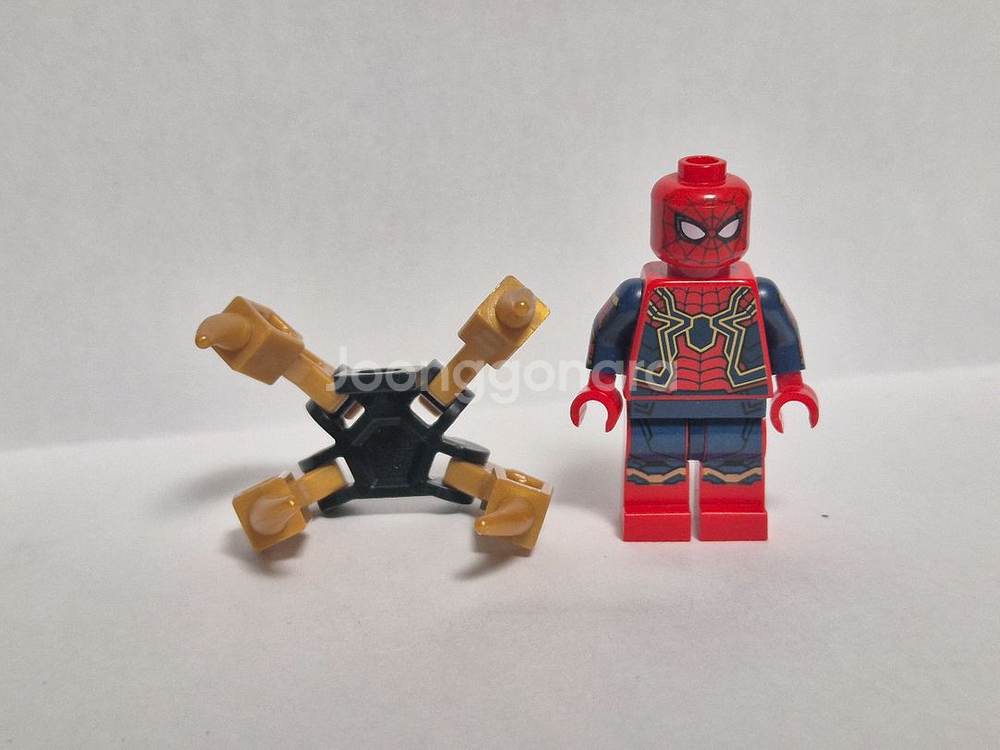 레고 아이언 스파이더맨 미니피규어 76108--0
