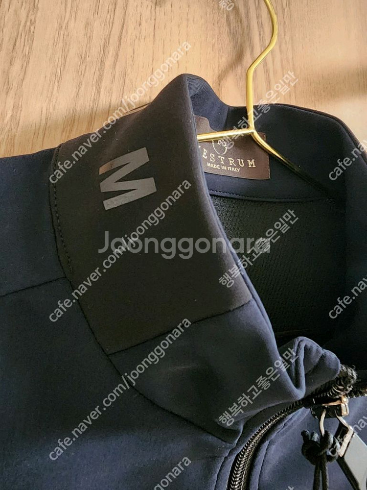 VESTRUM(승마브랜드)네이비 집업점퍼.M(새옷)--11