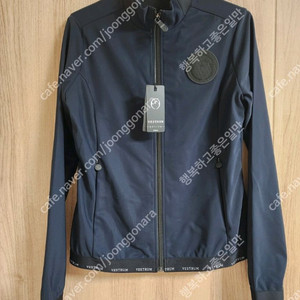 VESTRUM(승마브랜드)네이비 집업점퍼.M(새옷)