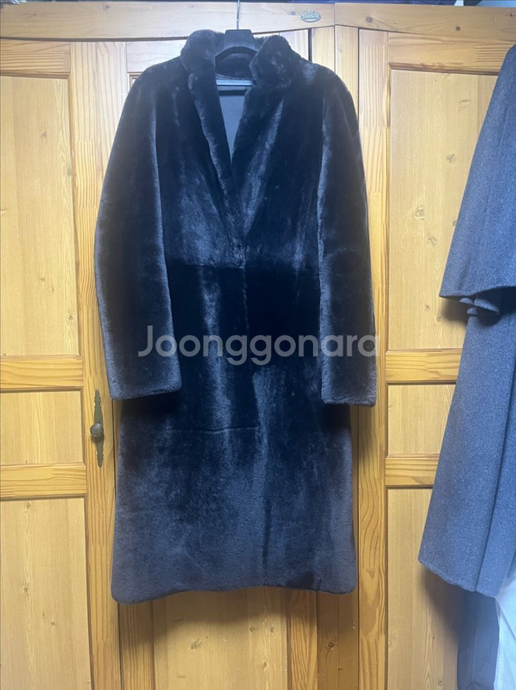 안디아타 리얼 리버시블 무스탕--1