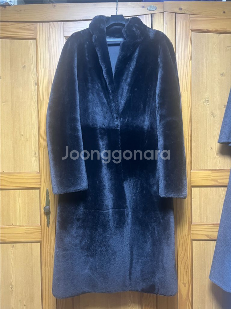 안디아타 리얼 리버시블 무스탕--9