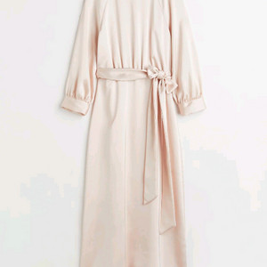 (택달린 새상품) H&M 벨티드 샤틴 드레스 xs사이즈