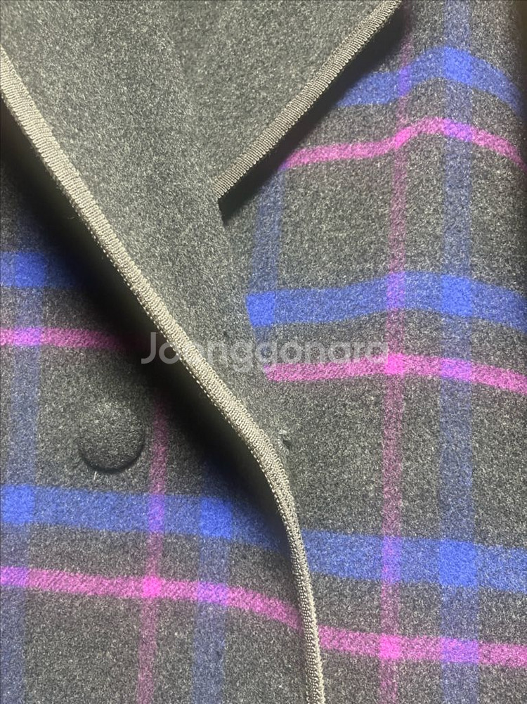 리버시블 체크패턴 모직코트--4