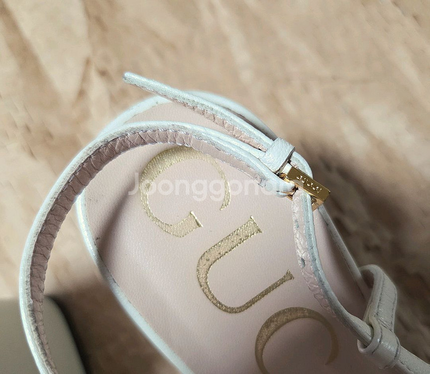 구찌 정품 호스빗 펌프스 판매합니다--5