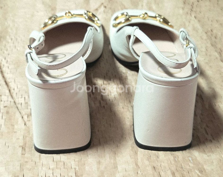 구찌 정품 호스빗 펌프스 판매합니다--9