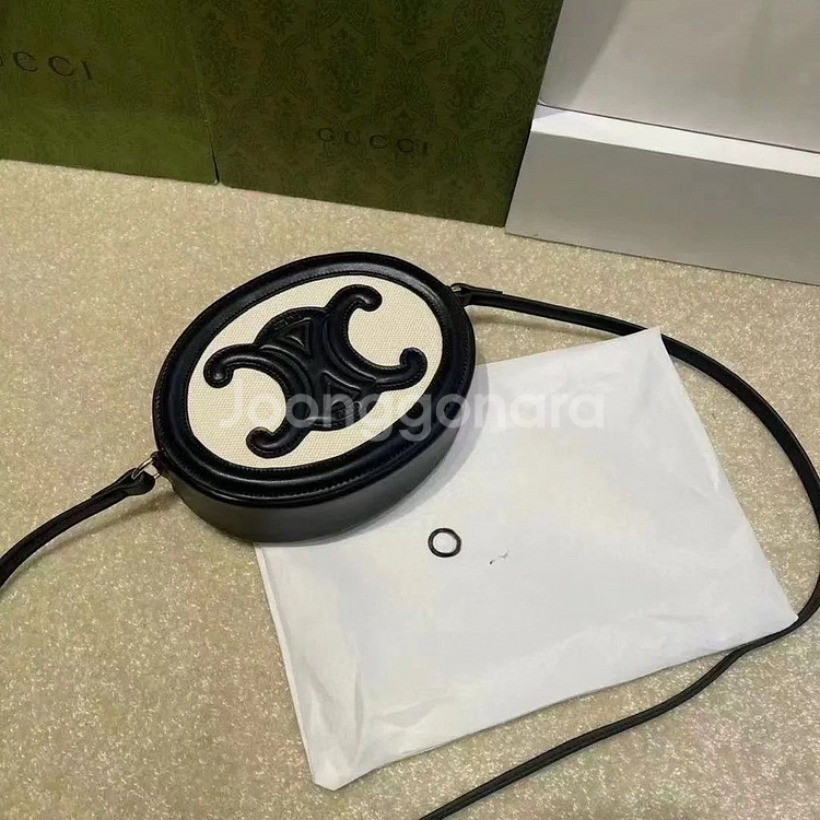 셀린느 오벌 크로스백--3