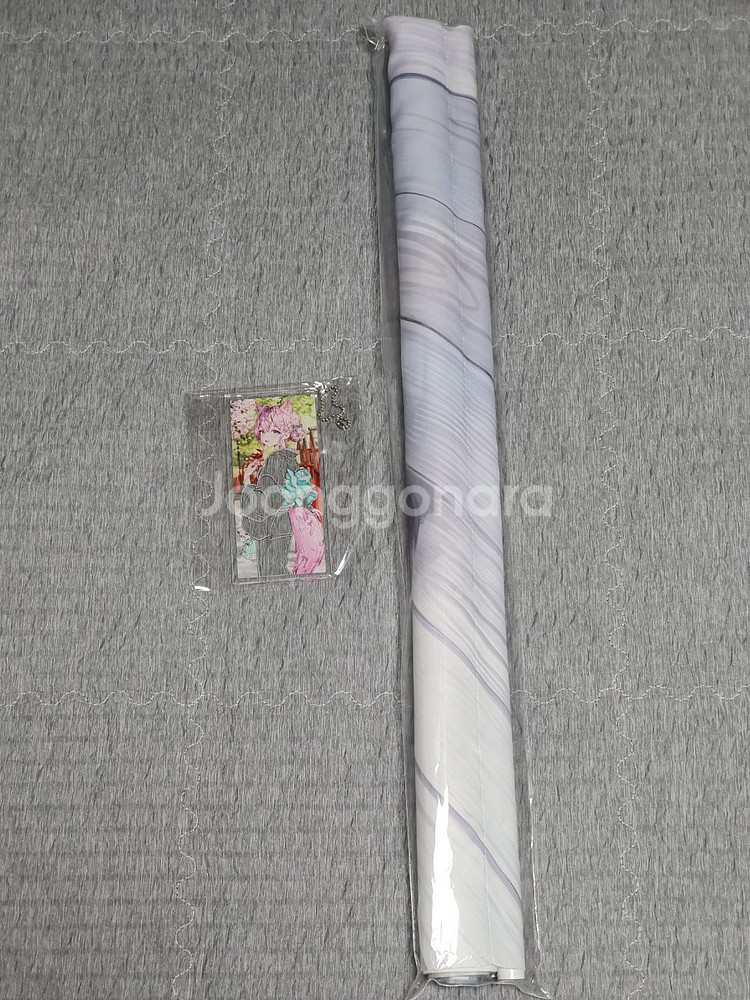 코미케 c106 모모코 하쿠이 코요리 굿즈 태피/아크릴--1