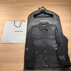 발렌시아가 그래피티 비즈 데님 자켓 105사이즈-110