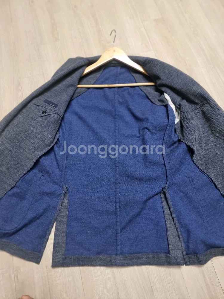 라르디니 자켓 it50사이즈 팝니다--3