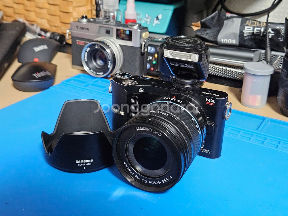 삼성 NX200 + 18-55 번들--0