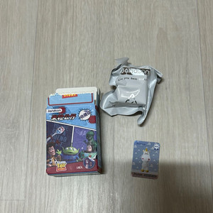 토이스토리 쌀알 피규어 버터컵