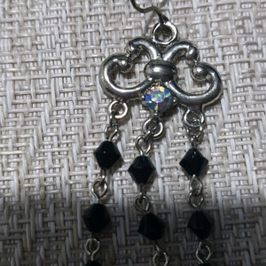 공방 웨딩 하객 귀걸이 빛을 비추면 엄청 반짝여