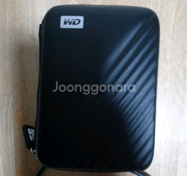 WD PASSPORT 4TB 외장하드팔아요--0
