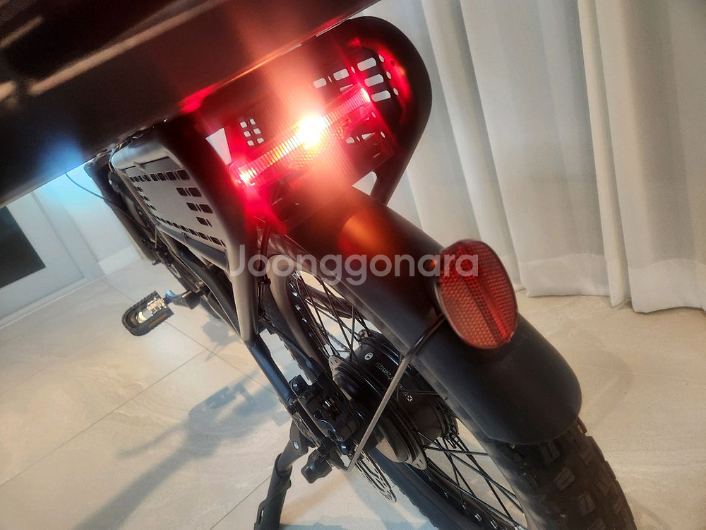 [신품급] 2025 비아지오 V6 20Ah 전기자전거--5
