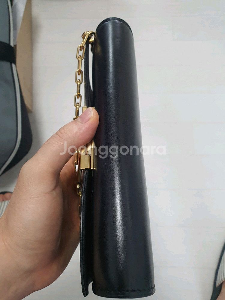 루이비통 M94335 체인루이즈 정품가방 팝니다.--3