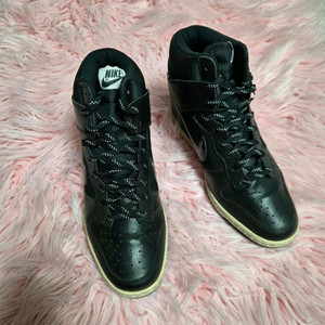 나이키 키높이 덩크 하이 블랙 250mm