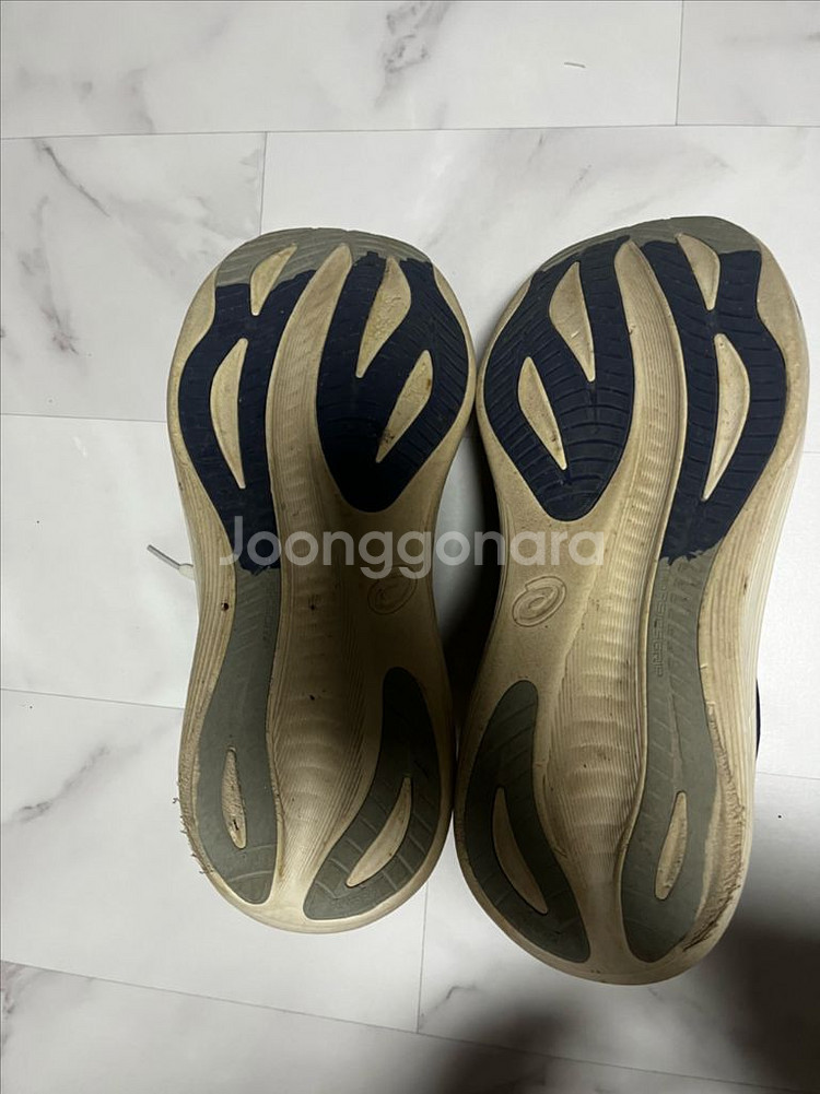 아식스 젤님버스27 atc 43.5--5